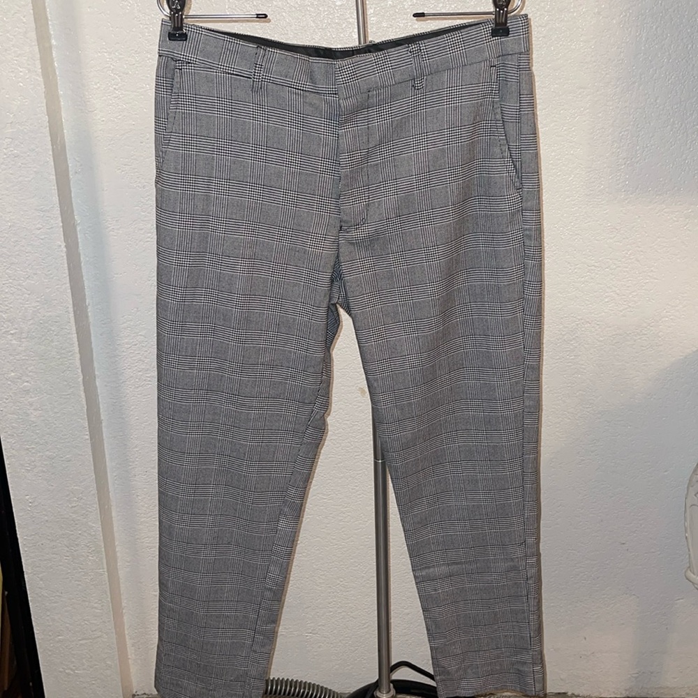 Forever 21 men’s houndstooth dress pants